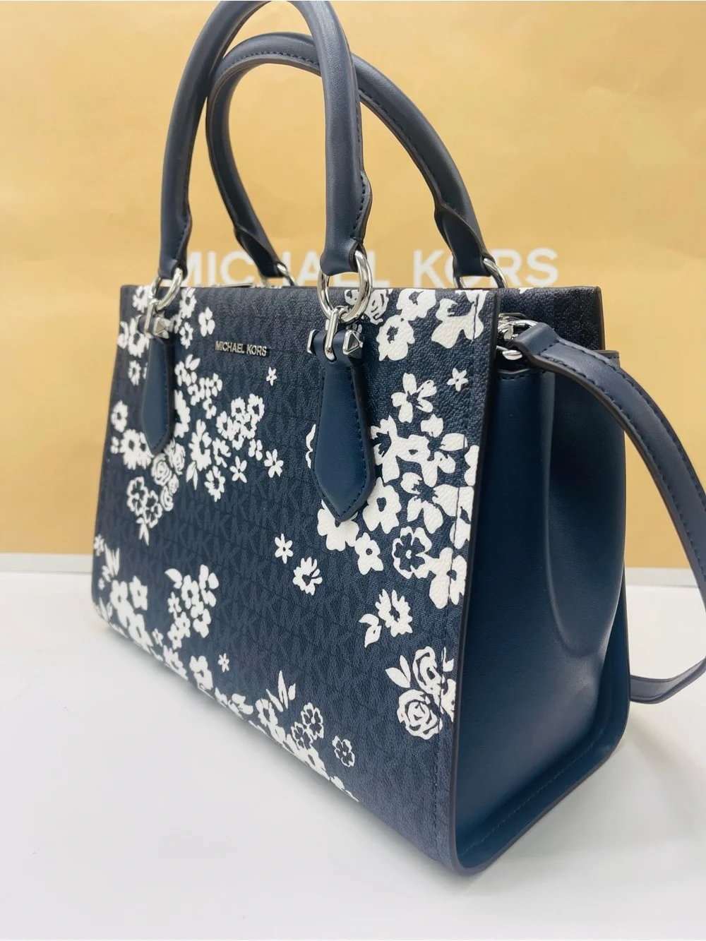 MICHAEL KORS Marilyn Md Printed Signature Logo Satchel Crossbody  Admiral  NWT